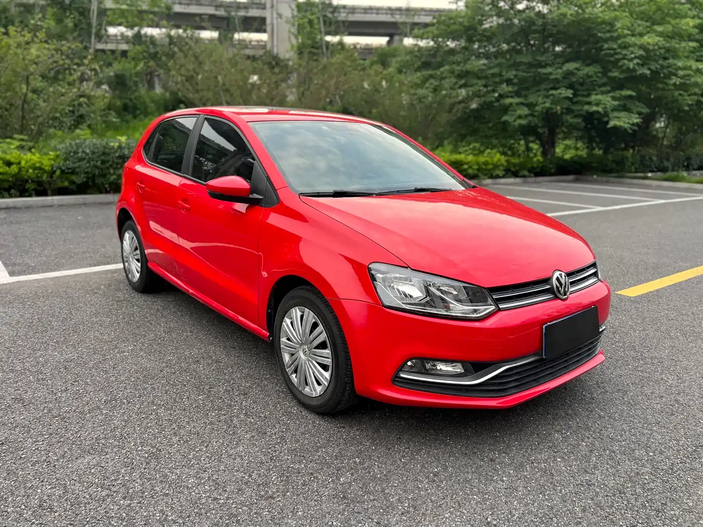 Volkswagen Polo 2016 1.6L Automatic Comfort фото 3