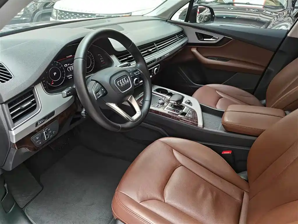 Audi Q7 2018 45 TFSI S line Sport фото 11