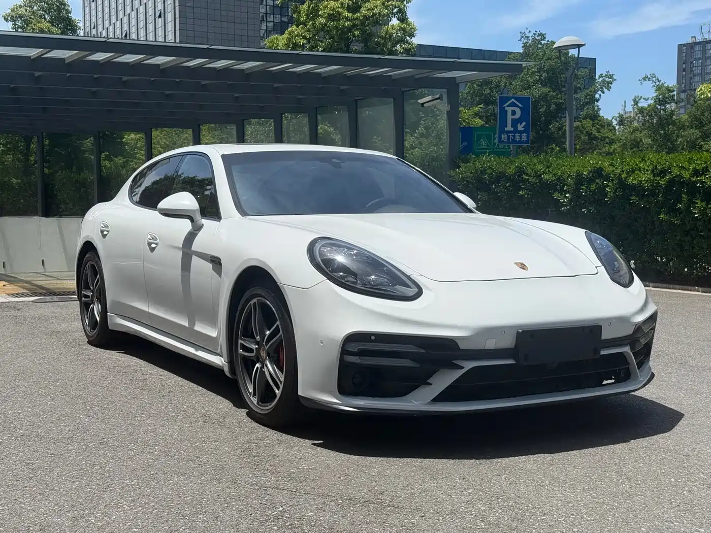 Porsche Panamera 2014 Panamera 3.0T фото 3