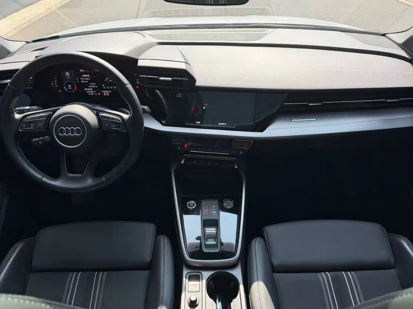 Audi A3 2023 A3L Limousine 35 TFSI Fashion Sport фото 7
