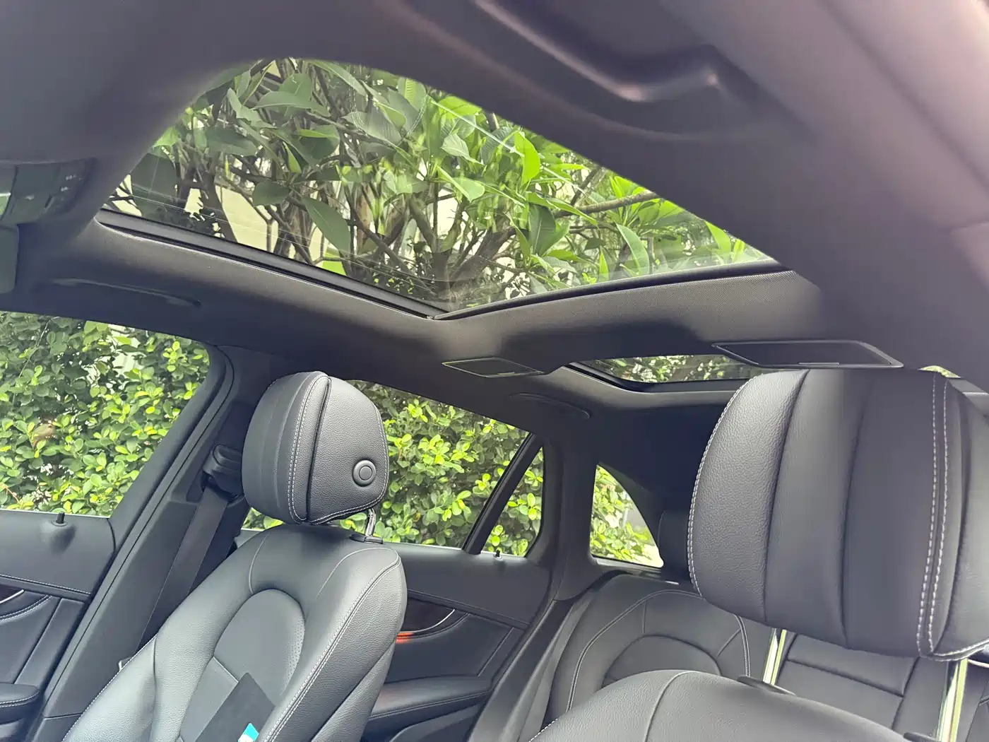 Mercedes-Benz GLC 2019 GLC 260 L 4MATIC Luxury фото 17