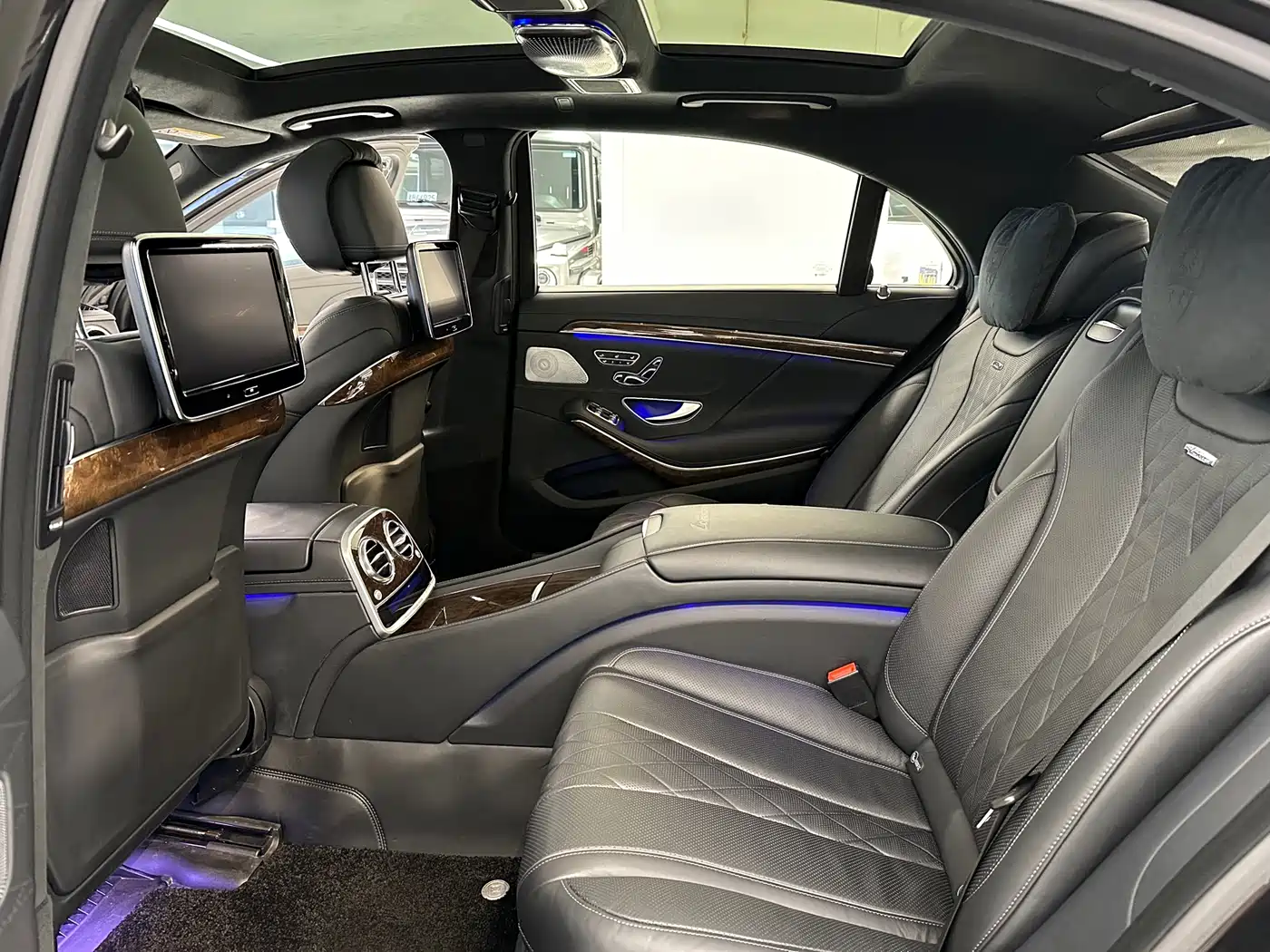 Lorinser MAYBACH S-Class фото 14