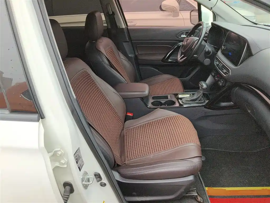 GAC Trumpchi Trumpchi GS4 2018 235T Automatic 2WD Luxury Smart Connect фото 25