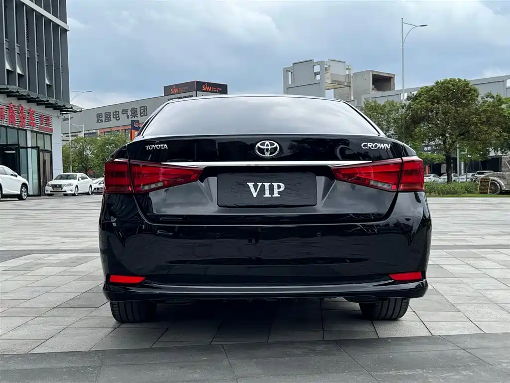 Toyota Crown 2015 2.5L Smart Edition фото 5
