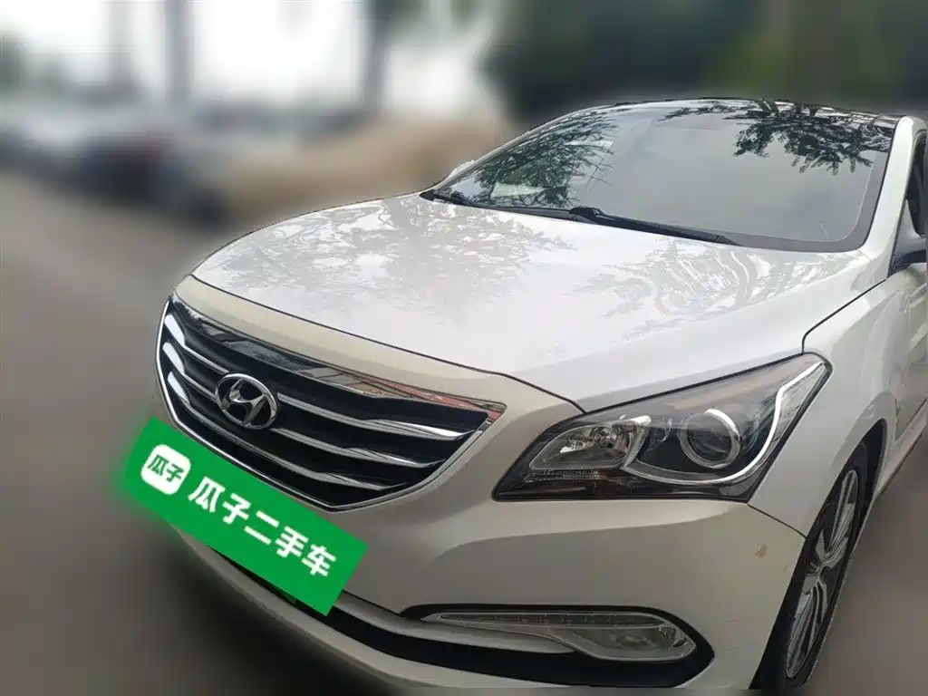 Hyundai Mistra 2014 1.8L Auto Premium DLX фото 2