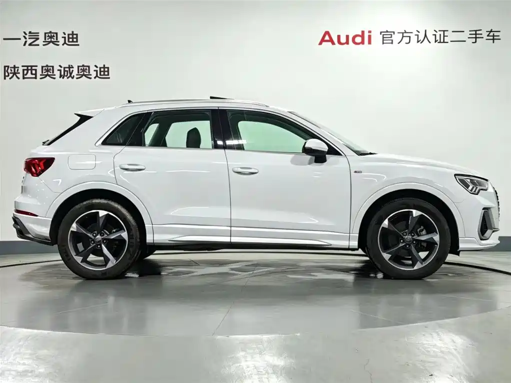 Audi Q3 2019 35 TFSI Fashion Sport фото 3