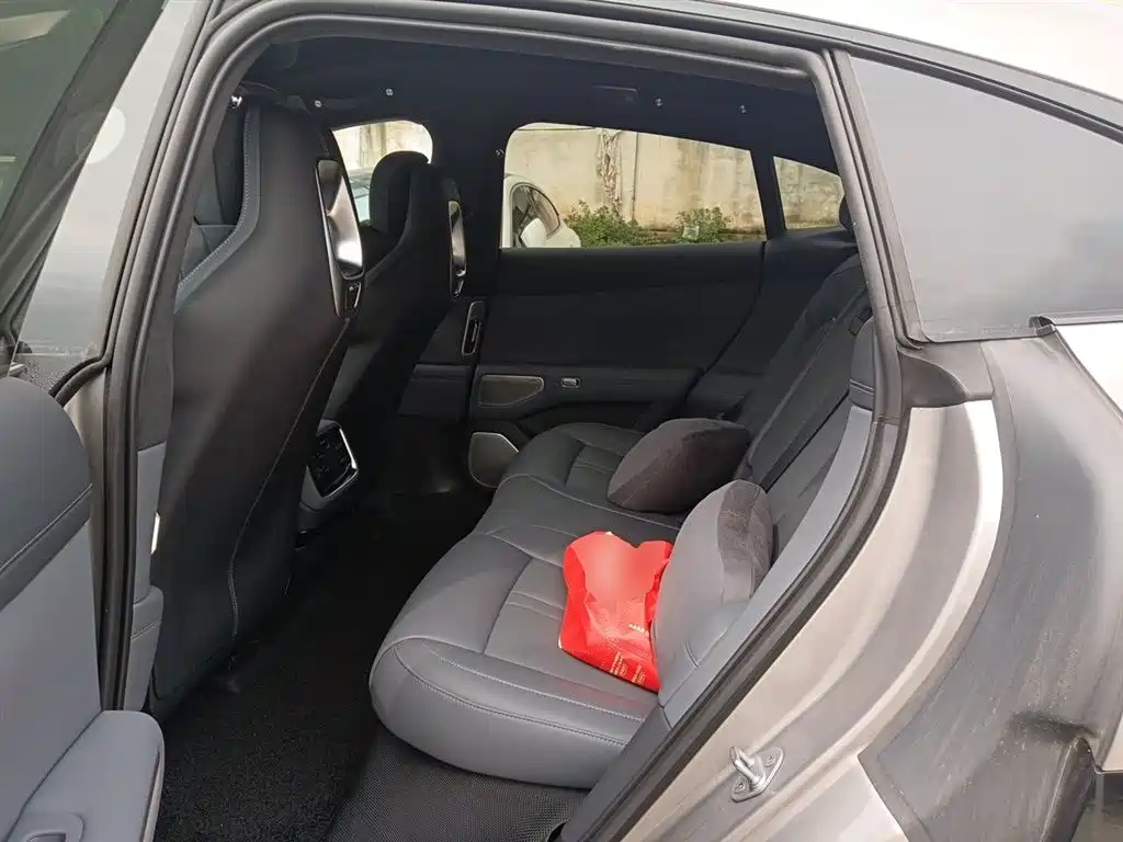 Xiaomi Auto Xiaomi YU7 2025 Ultra Long Range High Performance AWD Max Edition фото 13