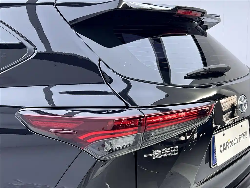 Toyota Crown Kluger 2024 2023 2.5L HEV AWD Elite Edition