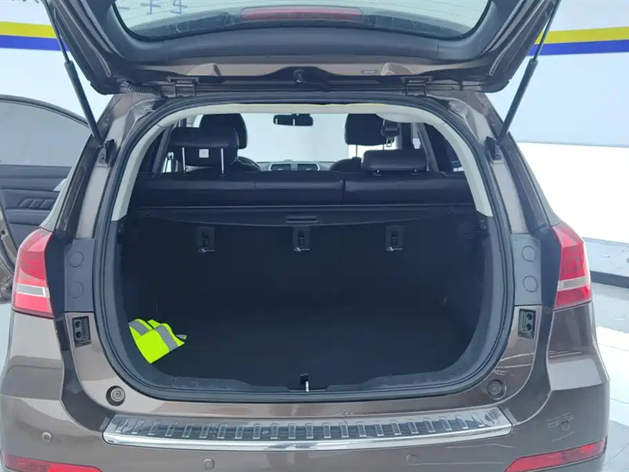 Haval H2 2014 1.5T Manual 2WD Elite Edition фото 4