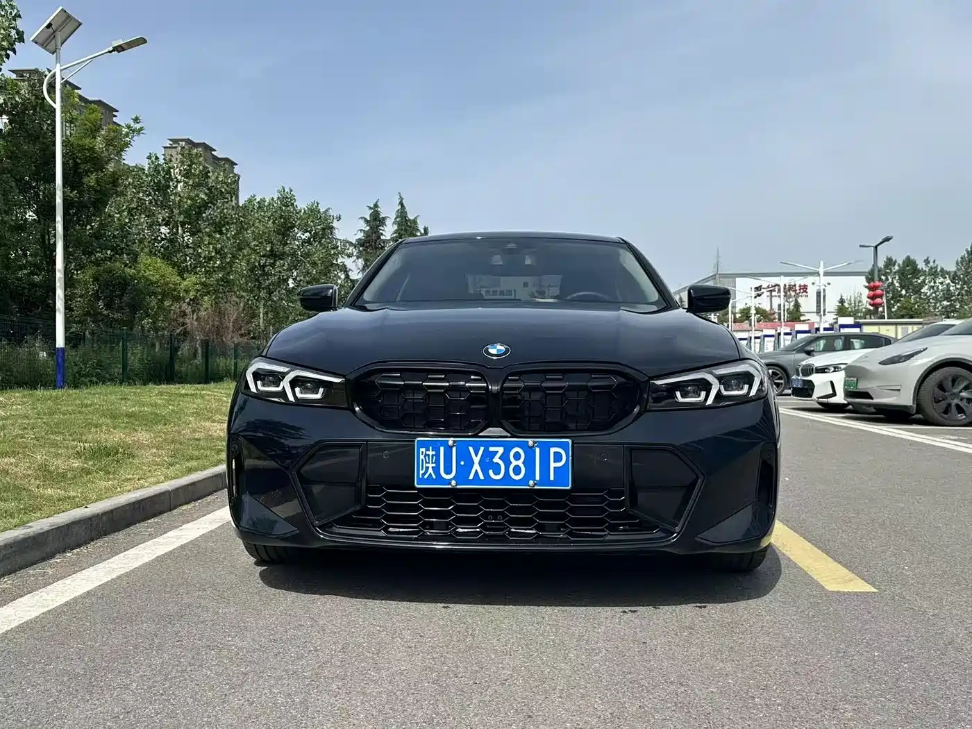 BMW 3 Series 2023 325Li M Sport Package фото 3
