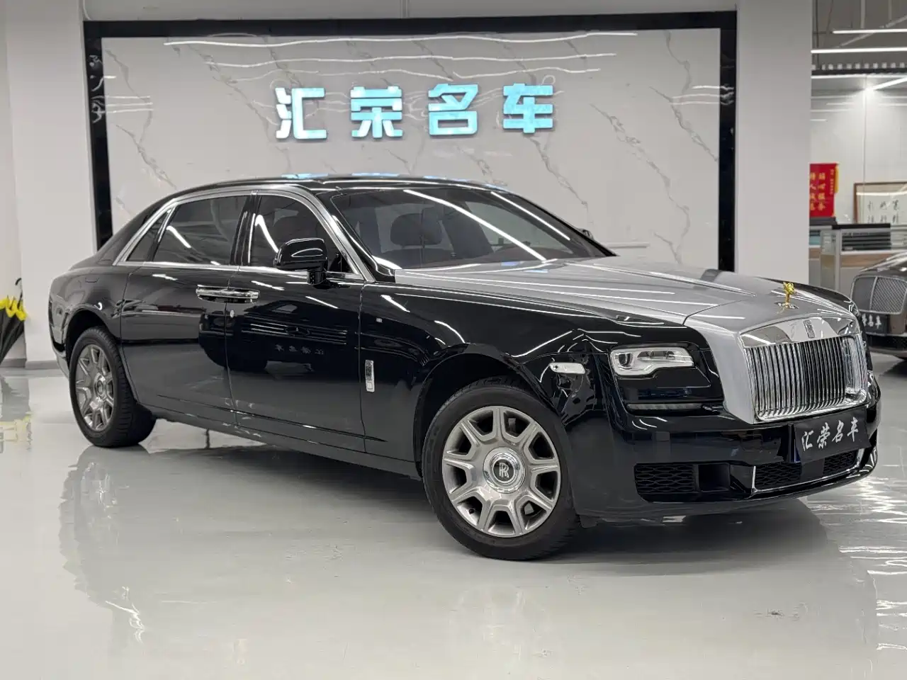 Фото 3 - Rolls-Royce Ghost
