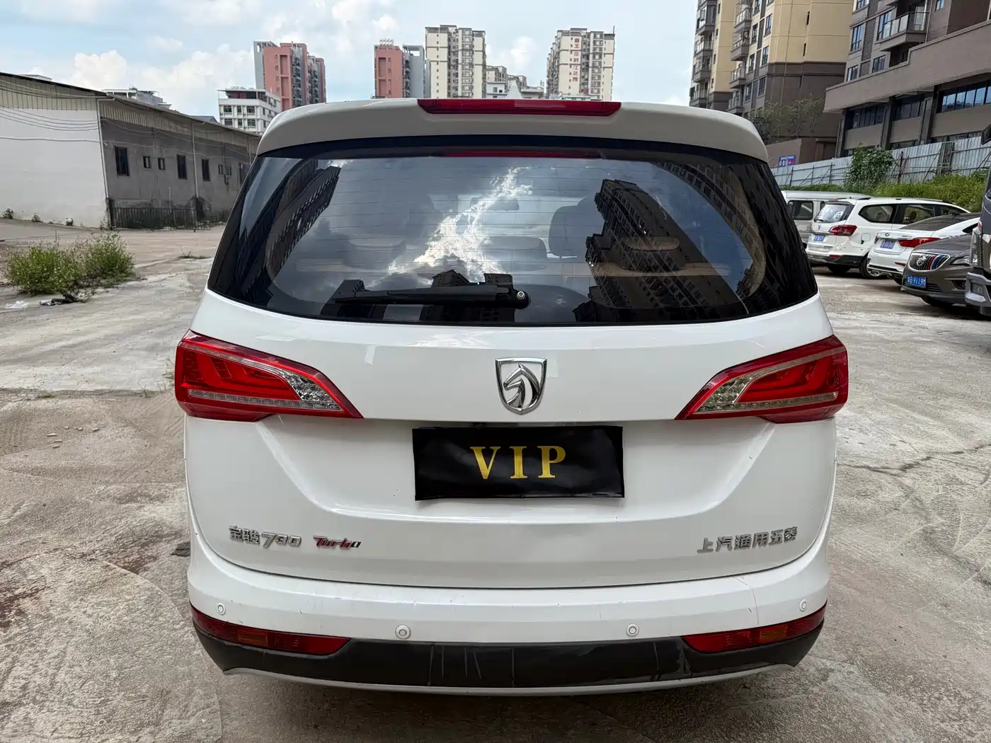 Baojun 730 2017 1.5T Manual Luxury 7-Seater фото 12