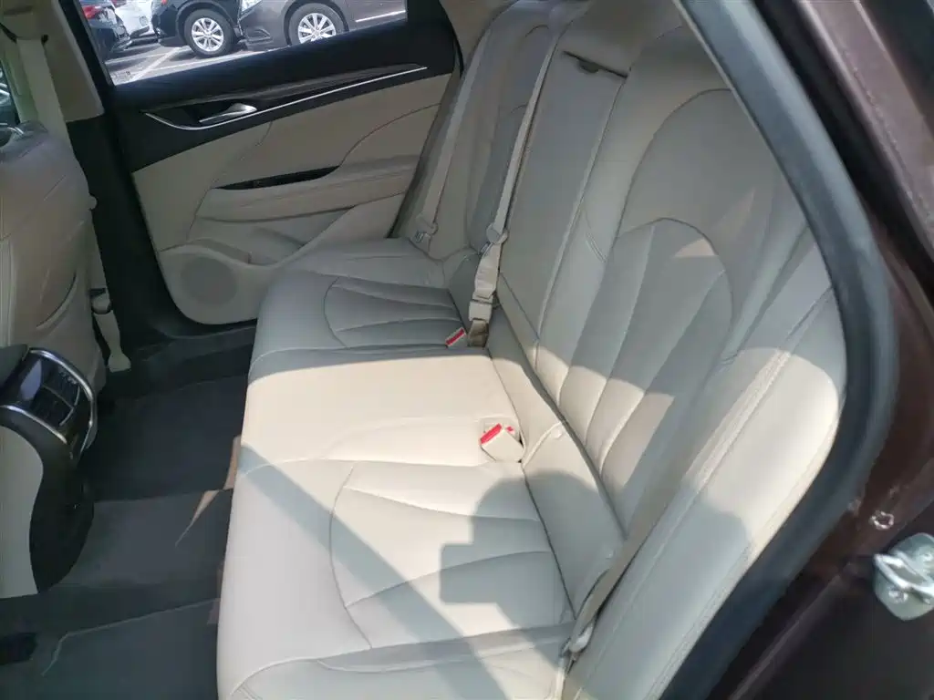 Buick LaCrosse 2016 Facelift 20T Leading фото 13