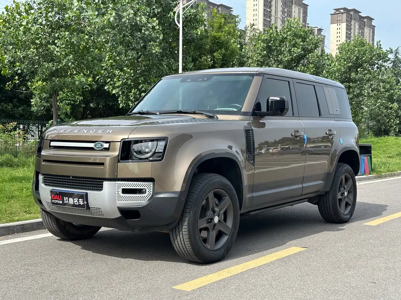 Land Rover Defender 2020 Model 110 P400 HSE