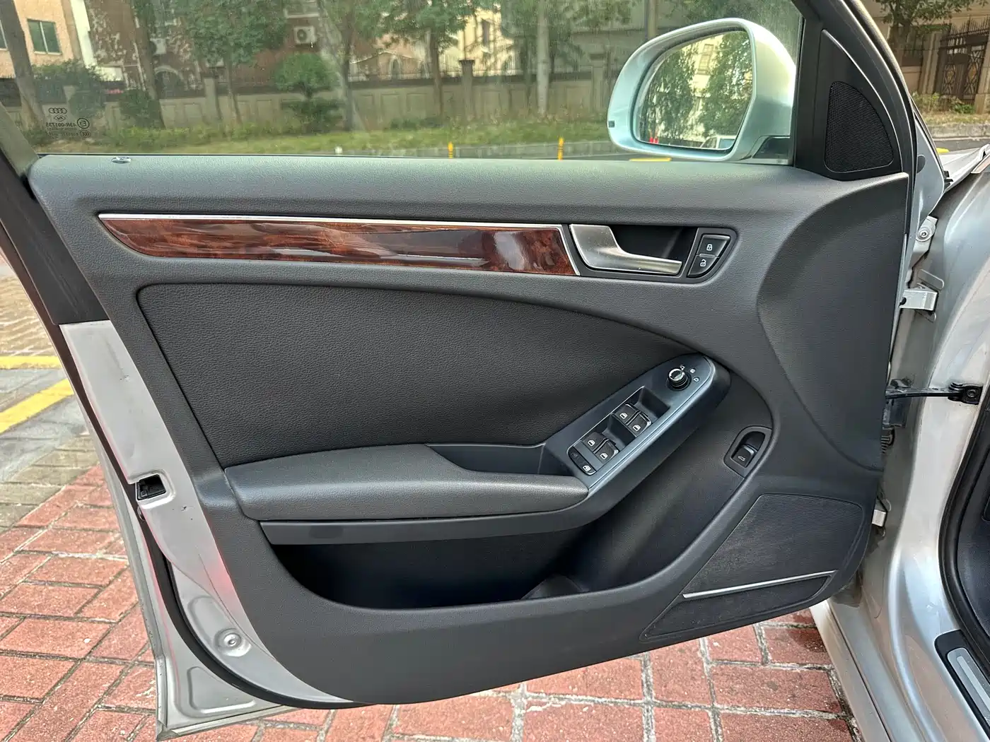 Audi A4L 2012 2.0 TFSI Auto Comfort фото 14