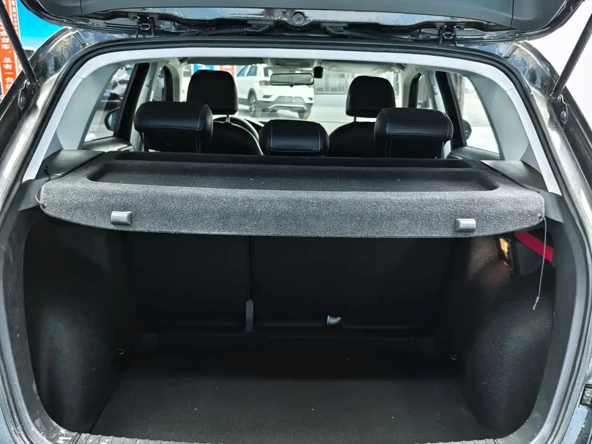 Volkswagen Tharu 2021 Model 280TSI 2WD Trend Edition фото 20