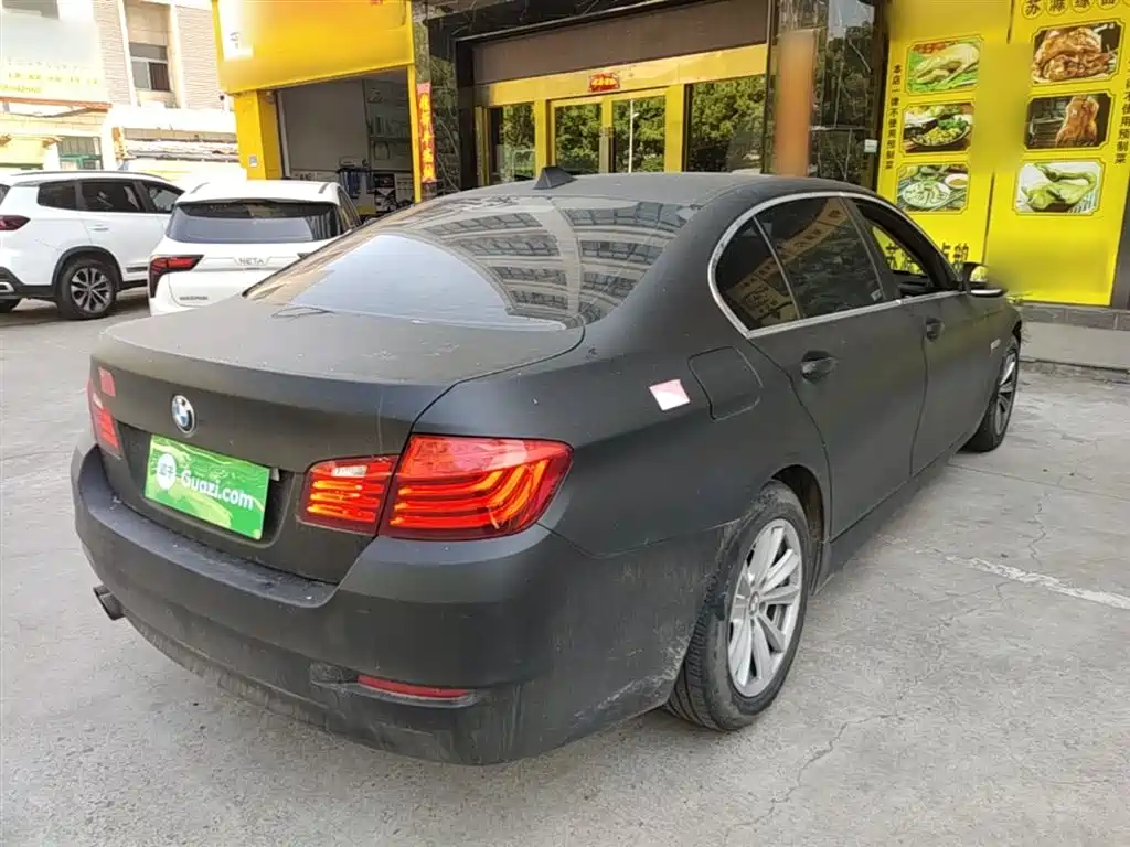 BMW 5 Series 2017 520Li Classic Edition фото 7
