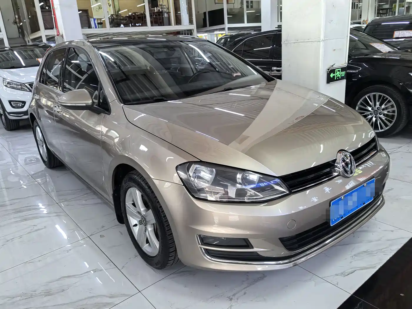 Volkswagen Golf 2015 1.4TSI Automatic Luxury фото 3