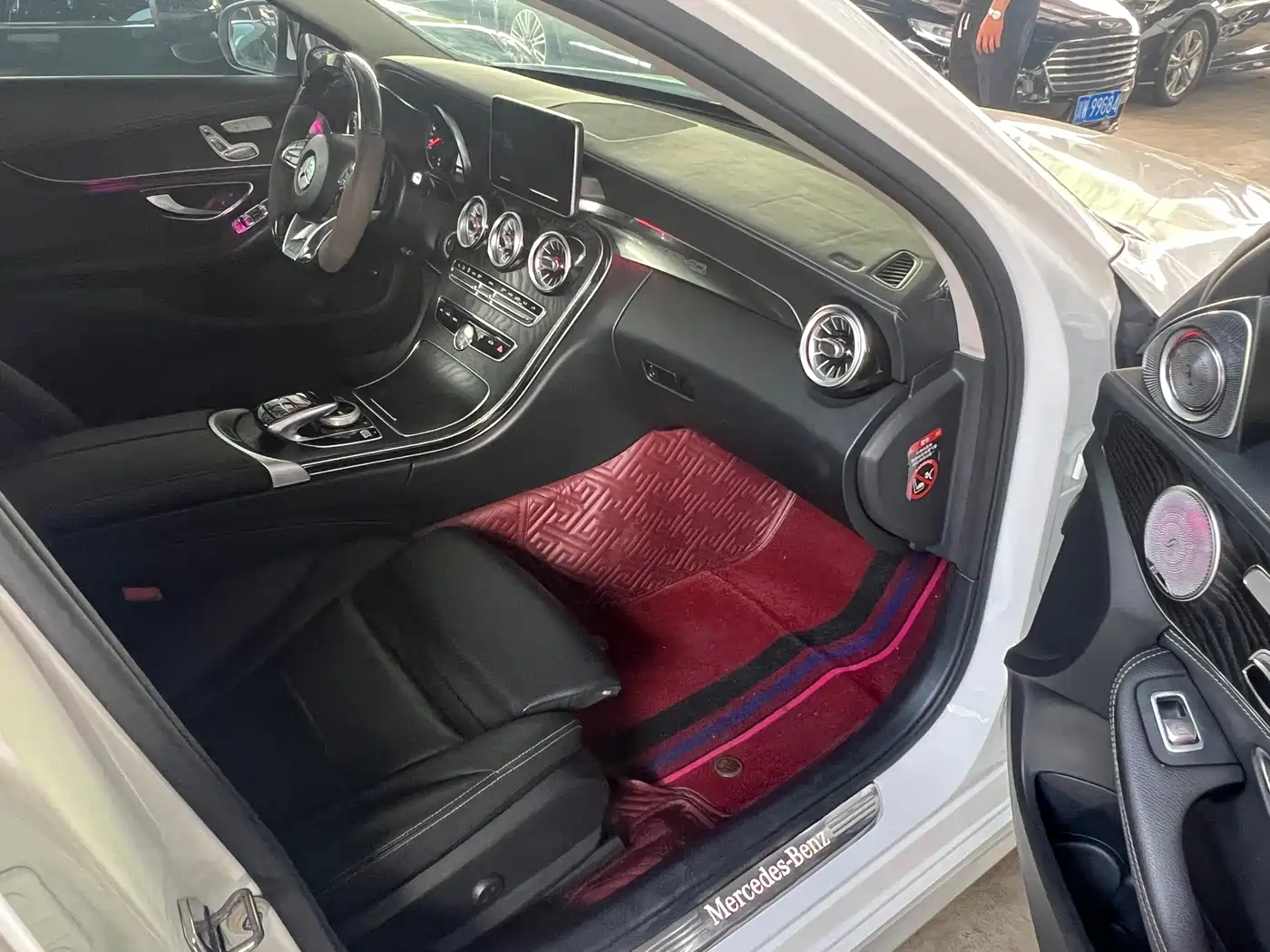 Mercedes-Benz C-Class 2018 C 200 L Sport Achievement Special Edition фото 14