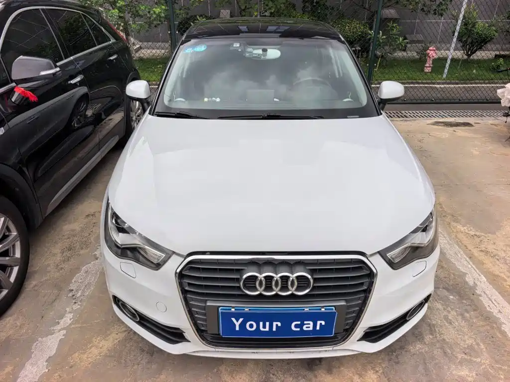 Фото 2 - Audi A1