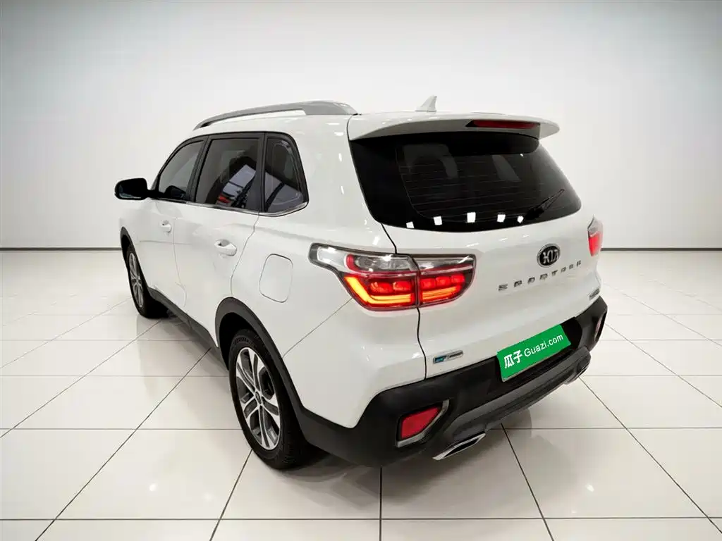 Kia Sportage 2019 2.0L Automatic Smart Luxury Edition фото 5