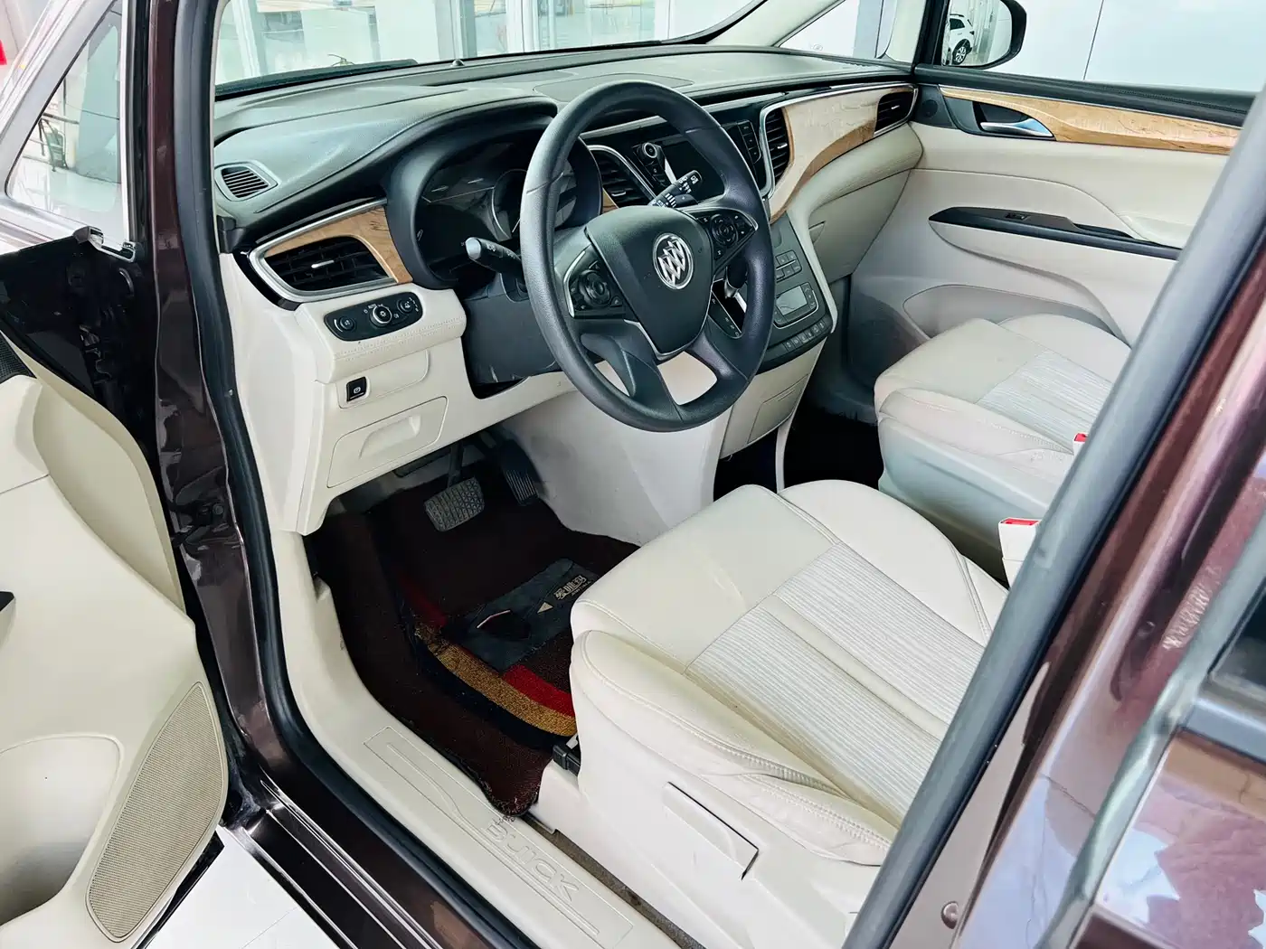 Buick GL8 2017 ES 28T Comfort Type China V фото 18