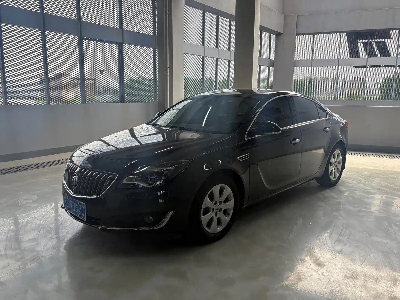 Buick Regal 2015 2.0L Elite Fashion Model