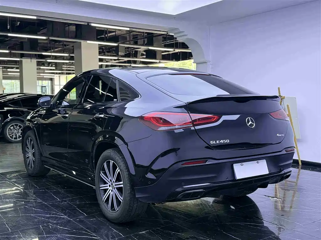 Mercedes-Benz GLE 2020 GLE 350 4MATIC Luxury фото 18