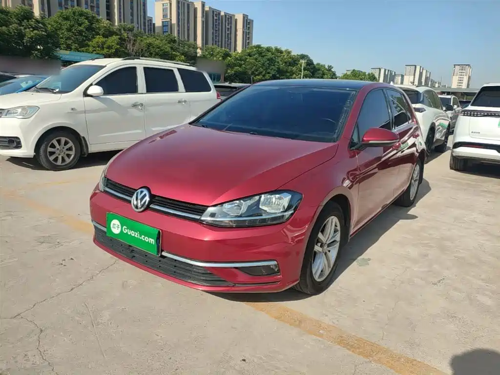 Volkswagen Golf 2018 230TSI Automatic Comfort фото 2