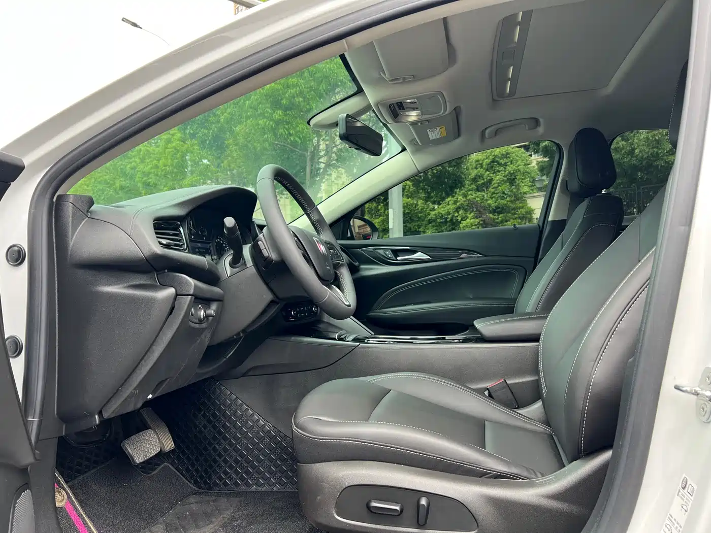 Buick Regal 2024 25T Ultra Comfort Edition фото 5