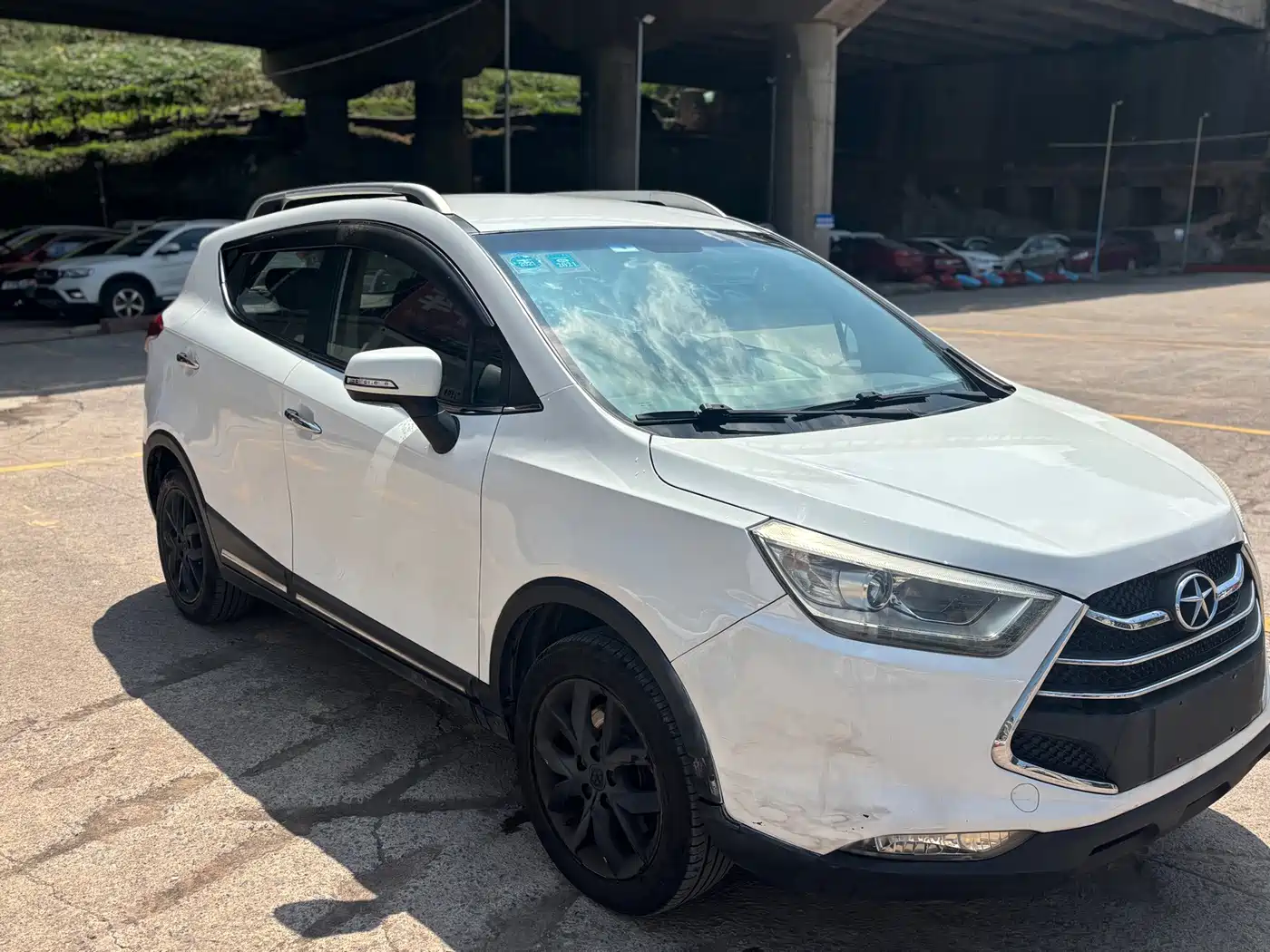 JAC Motors Refine S3 2015 2014 1.5L CVT Luxury