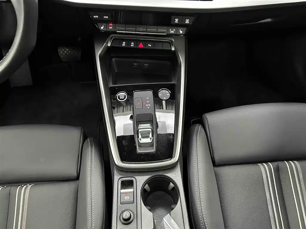 Audi A3 2022 Sportback 35 TFSI Style Sport фото 5