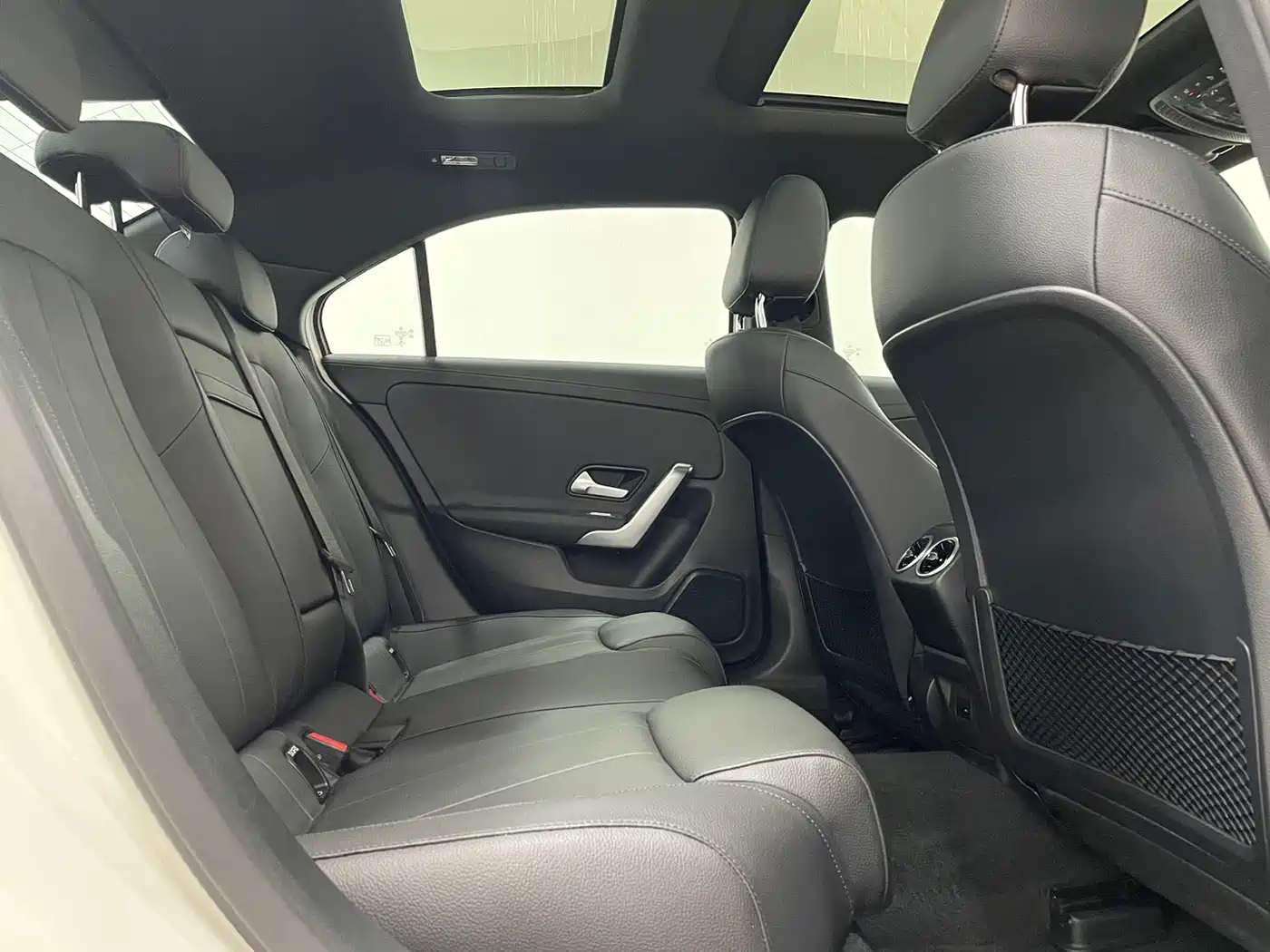 Фото 15 - Mercedes-Benz A-Class