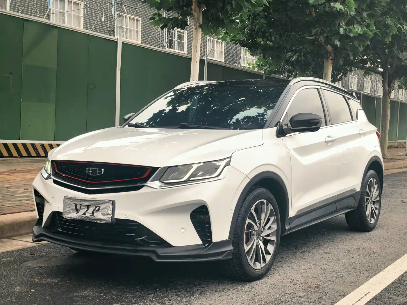 Geely Binyue 2019 2019 Sport 260T DCT Battle China VI