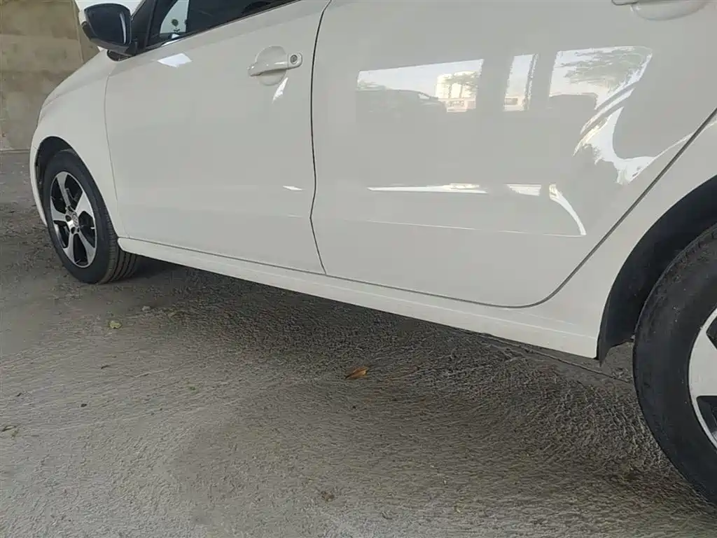 Volkswagen Polo 2016 1.4L Manual Trend фото 22