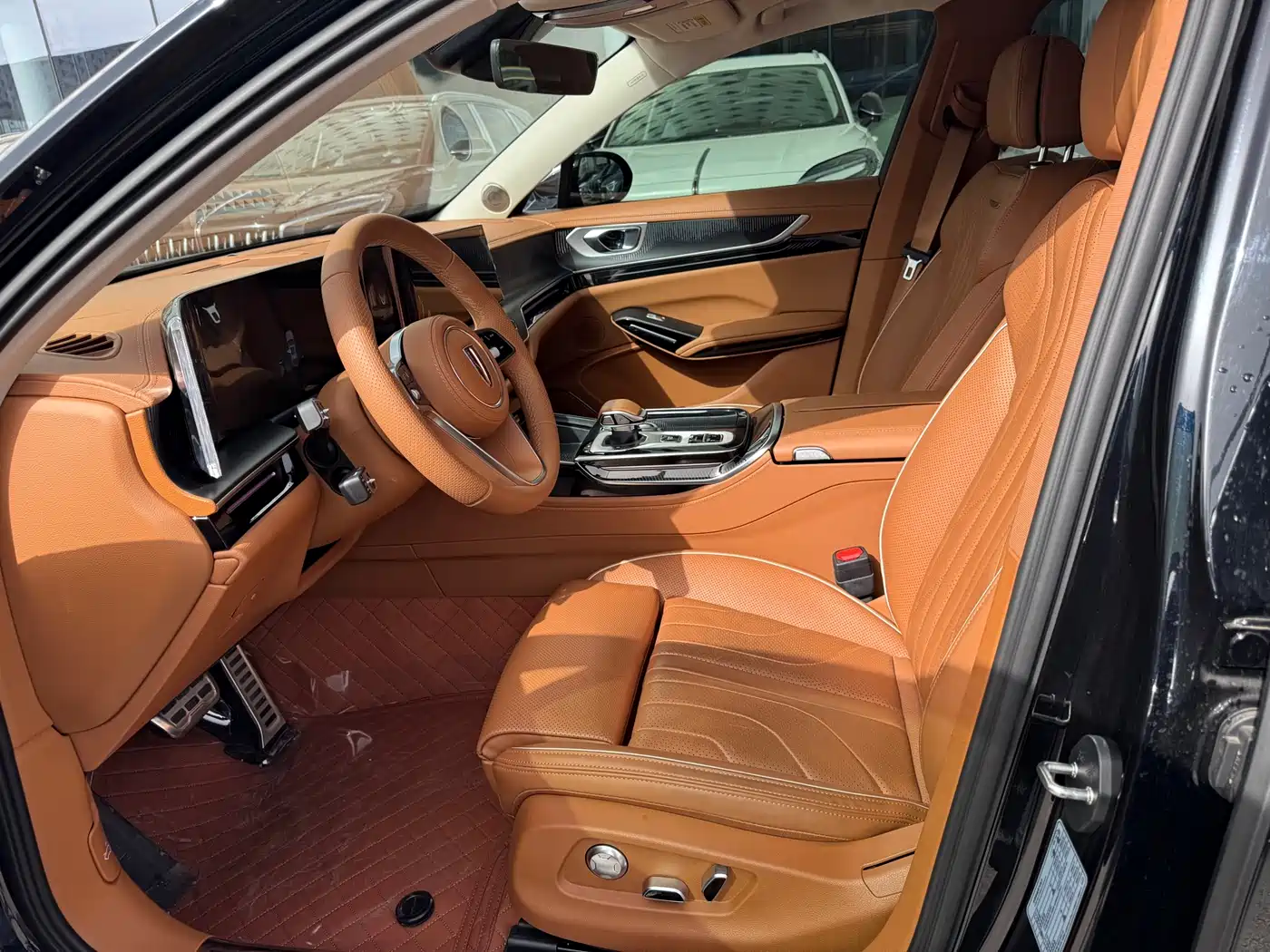 Hongqi H9 2025 Facelift 2.0T 2WD Flagship Luxury Business Edition 5-seater фото 11
