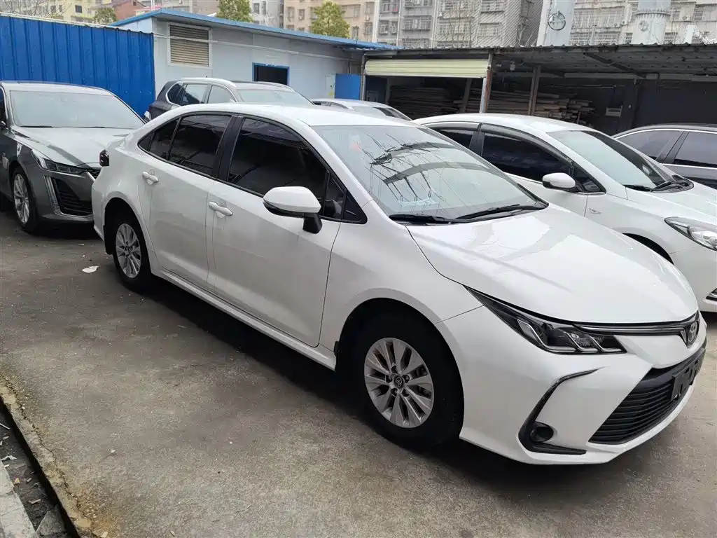 Toyota Corolla 2022 1.2T S-CVT Pioneer PLUS Edition фото 4