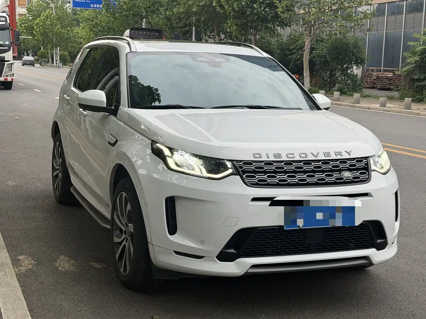 Land Rover Discovery Sport 2021 249PS R-Dynamic S Performance Edition фото 3