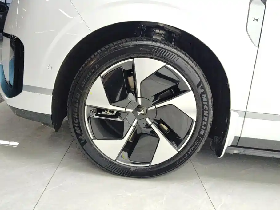 Фото 6 - XPeng G01