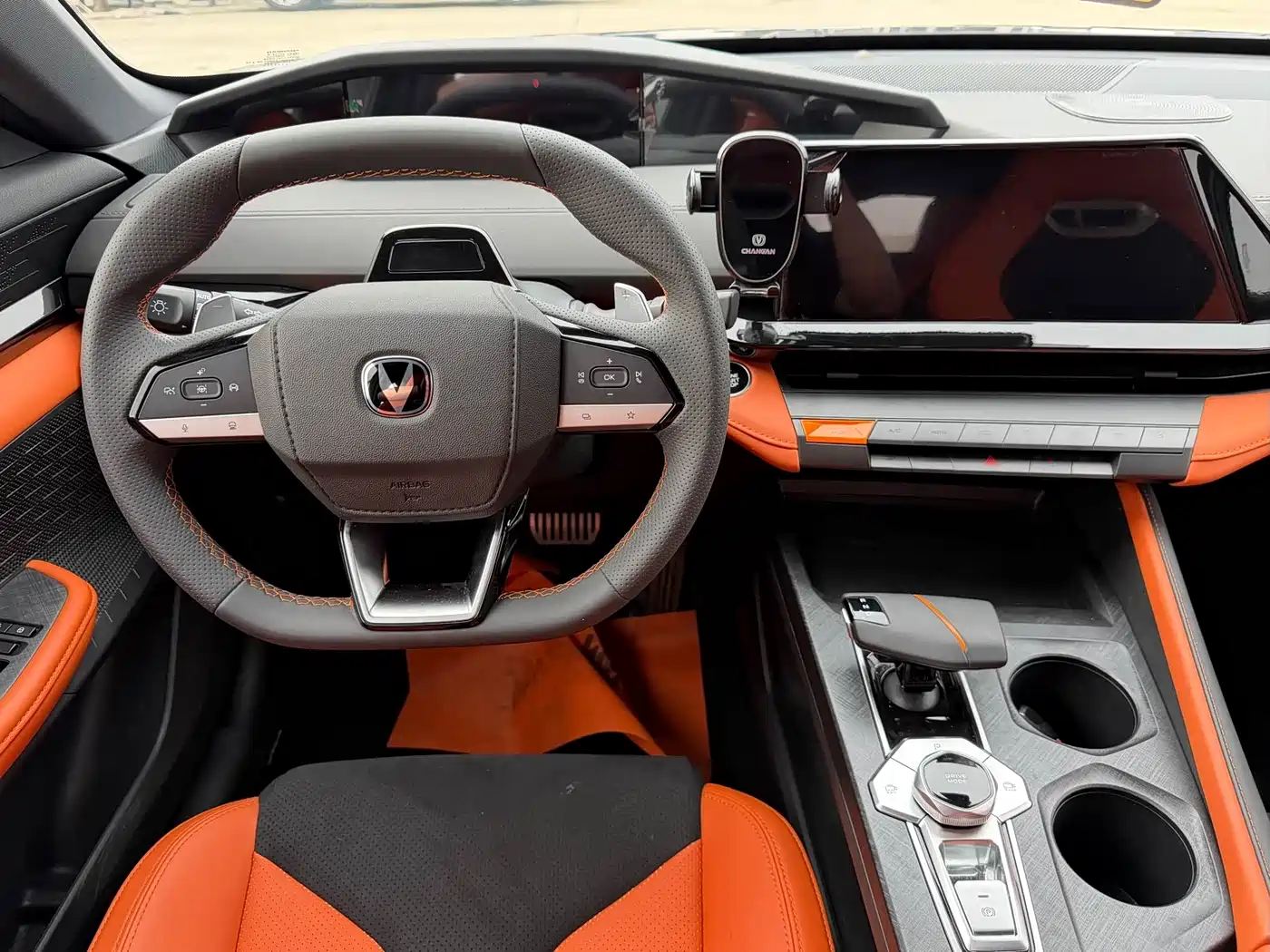 CHANGAN UNI-V