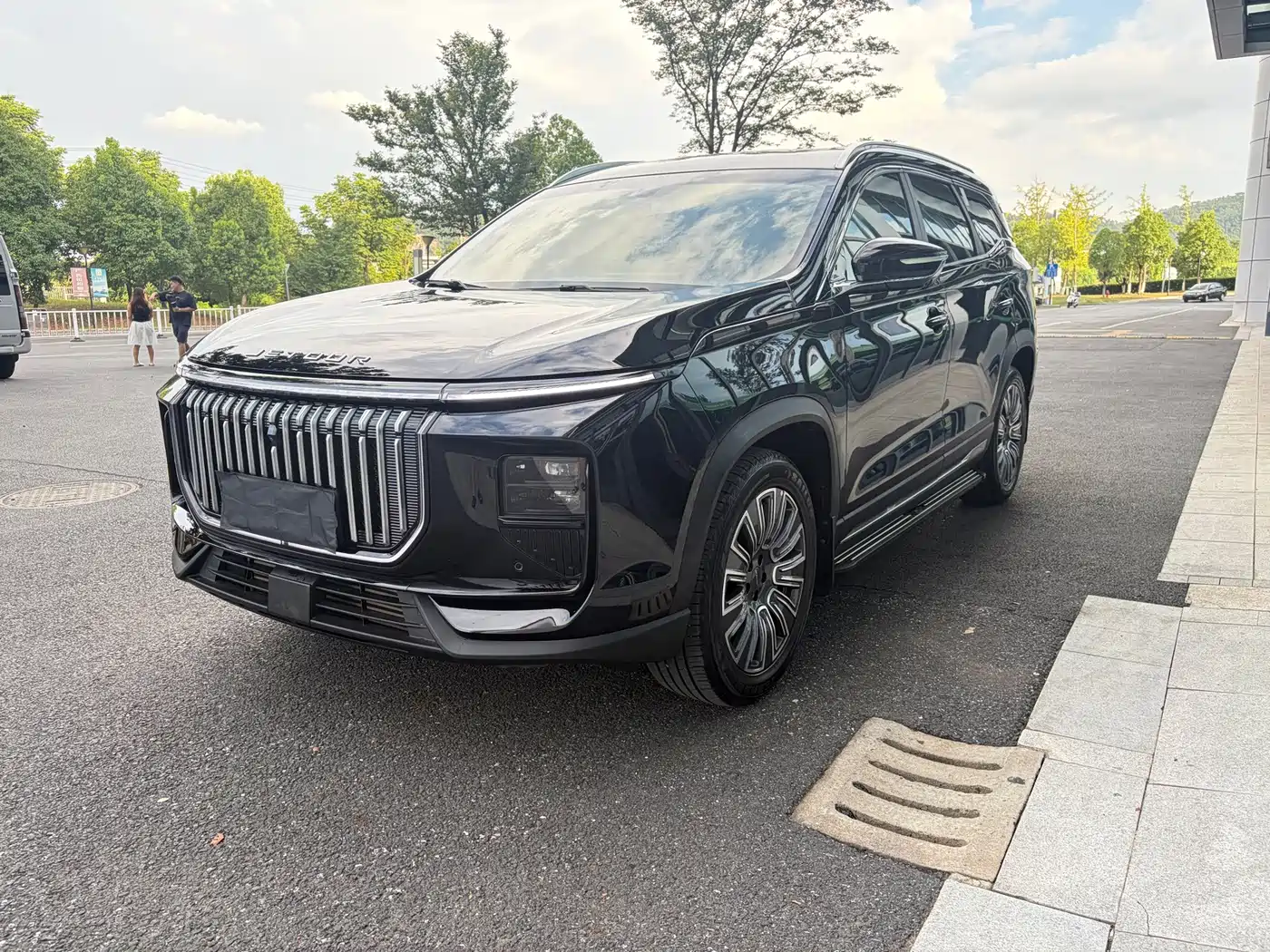 Jetour X90 PRO 2024 1.6T DCT Luxury 5-Seater