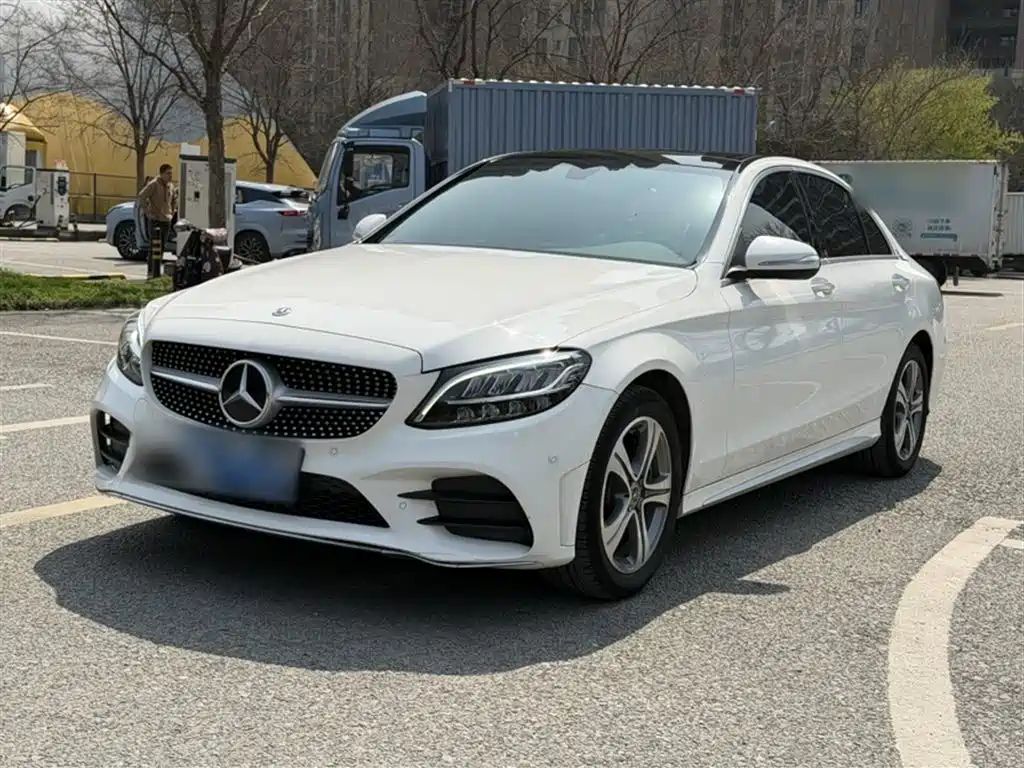 Mercedes-Benz C-Class 2020 Facelift C 260 L Sport фото 2