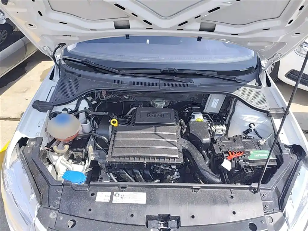 Volkswagen Santana 2015 1.4L Manual Trend Edition фото 20