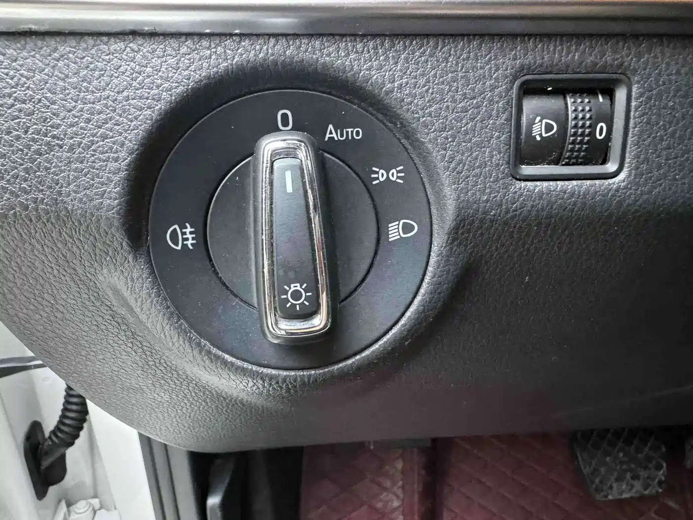 Škoda Kamiq 2021 1.5L Auto Comfort Edition фото 16