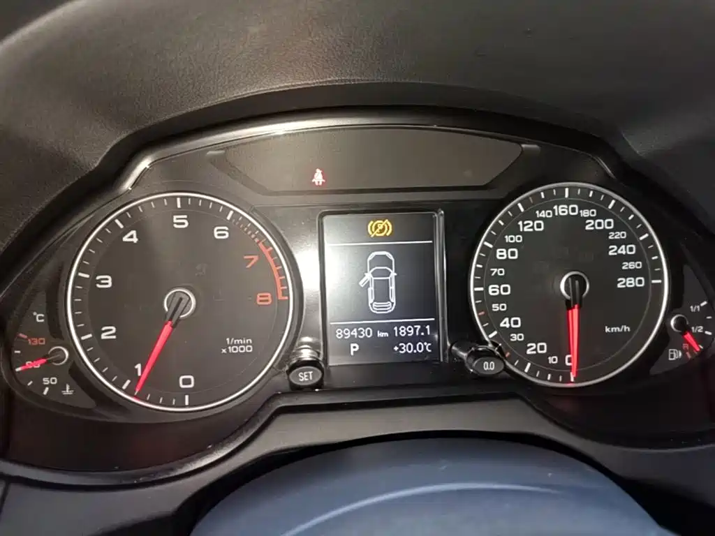 Audi Q5 2018 2017 Plus 40 TFSI Progressive