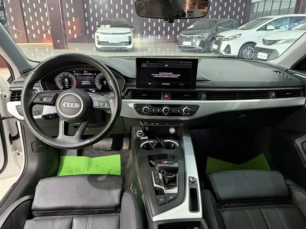 Audi A4L 2022 40 TFSI Fashion Dynamic фото 7
