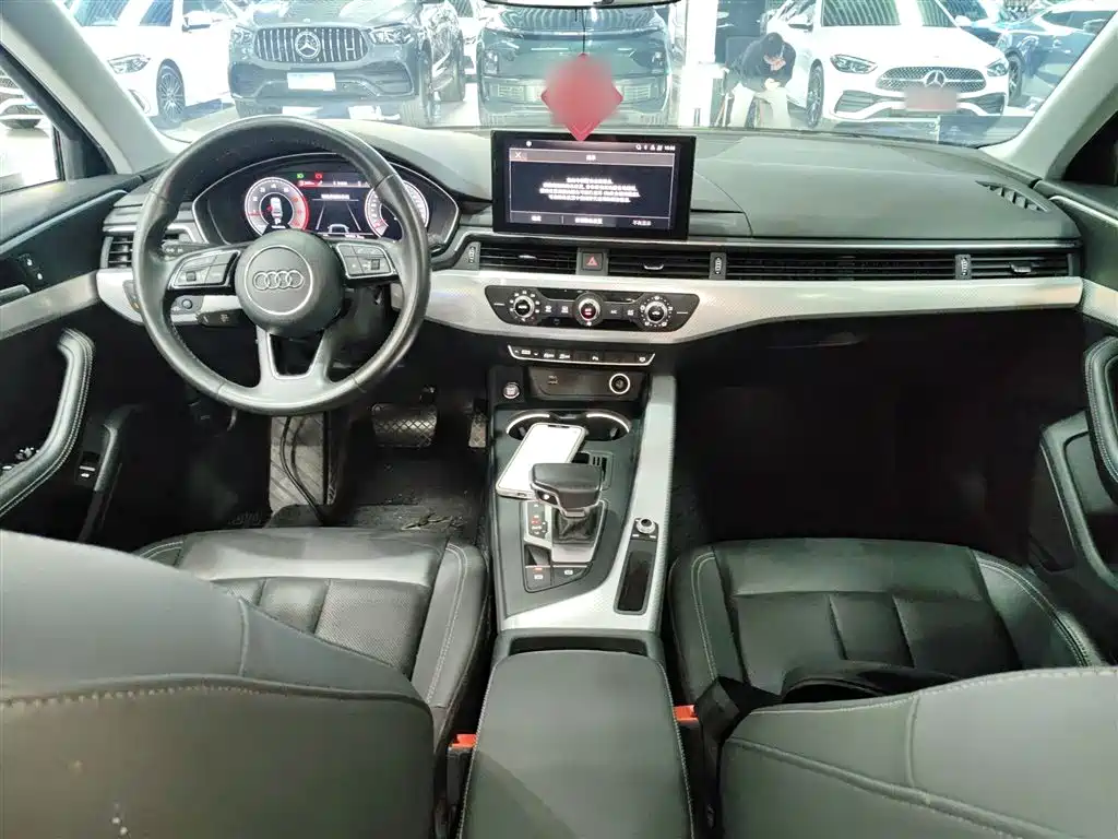 Audi A4L 2020 40 TFSI Fashion Elegance фото 10