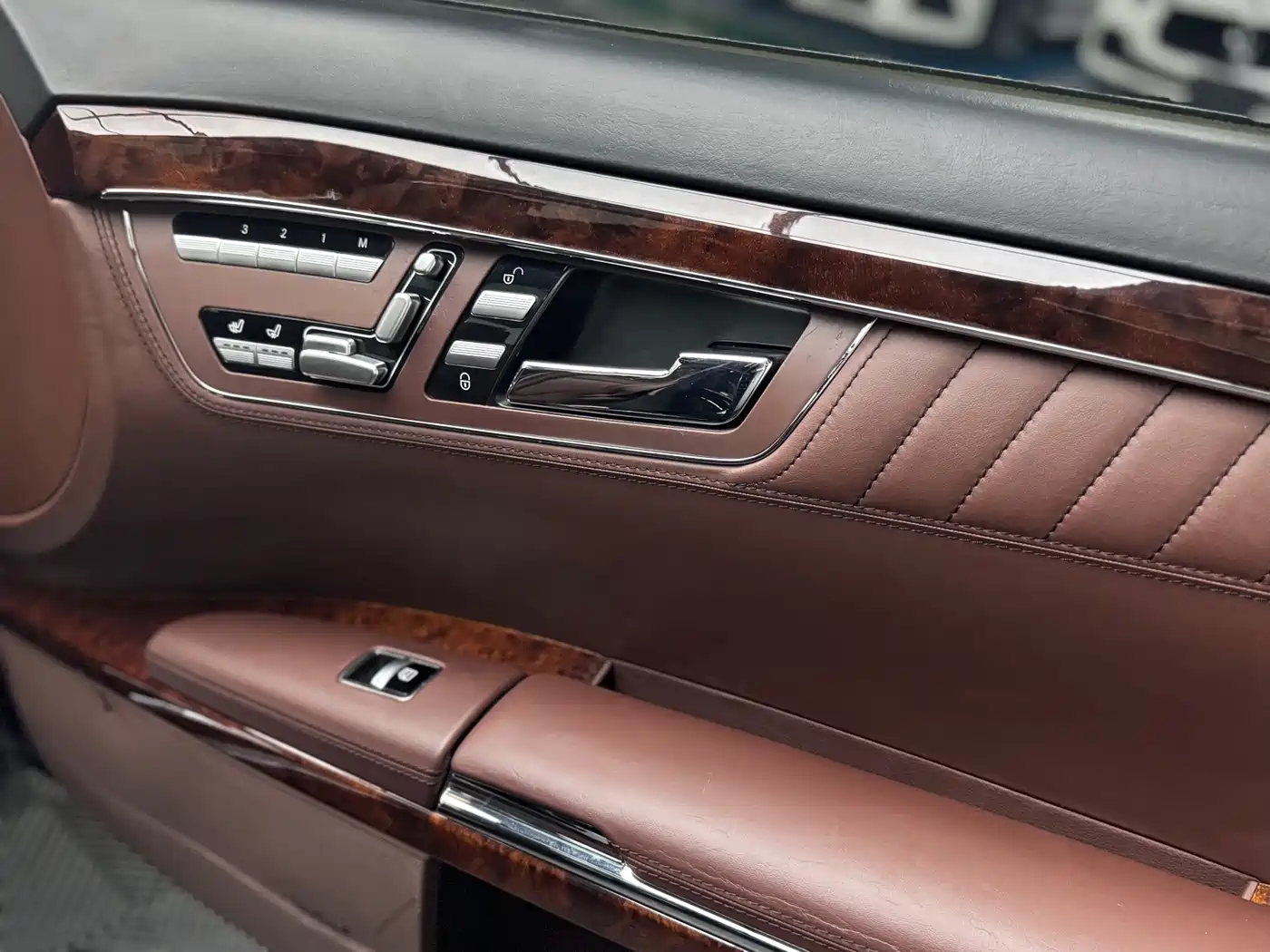 Mercedes-Benz S-Class 2012 2010 S 600 L