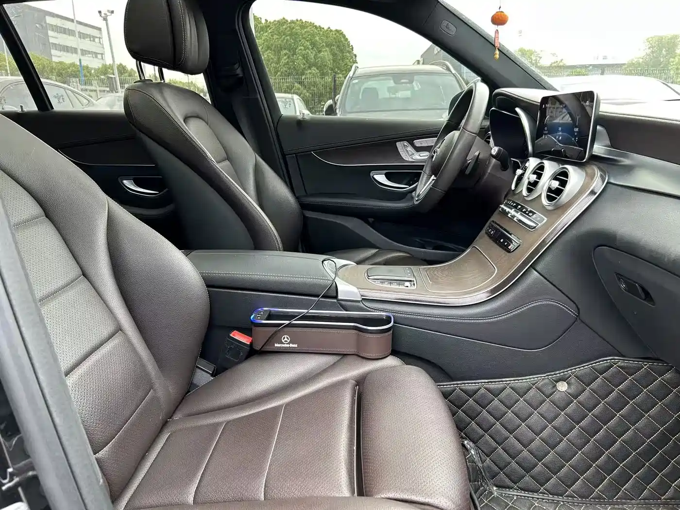 Mercedes-Benz GLC 2022 Model GLC 260 L 4MATIC Luxury Edition фото 15