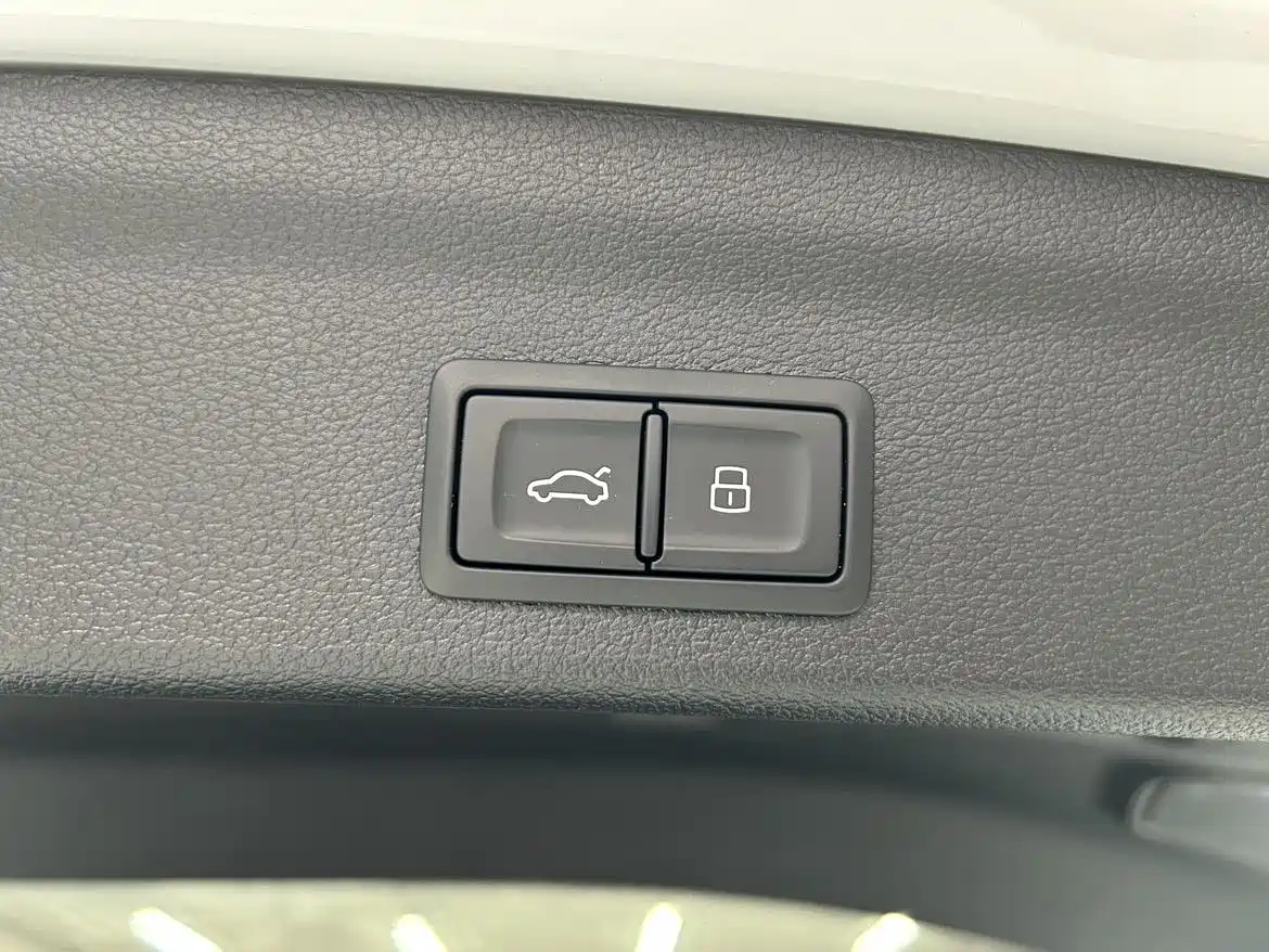 Audi Q3 2023 35 TFSI Fashion Dynamic (1.4T) фото 24